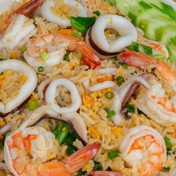 ข้าวผัดทะเล