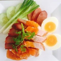 ร้านหมูแดงฮ่องเต้ หนองหอย หนองหอย