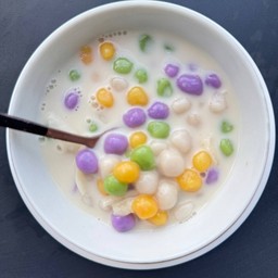 บัวลอยกะทิสด