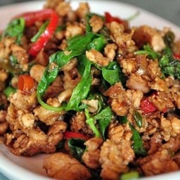 กระเพราไก่+ผัดวุ้นเส้น