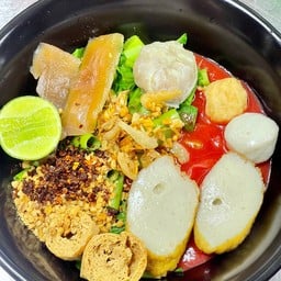 Dried Yentafo Tom Yum Noodles