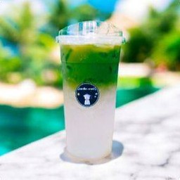 มัทฉะ มะพร้าว