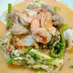 กระเพราล้วนล้วน