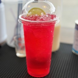 แดงมะนาวโซดา