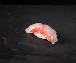 ซูชิปลากะพงแดง