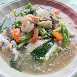 ลองแล อาหารตามสั่ง เวียนกะพัง