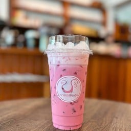 นมชมพูเย็น