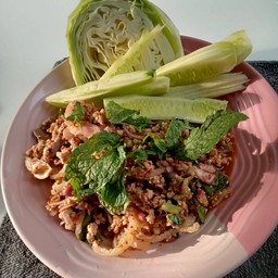 ลาบหมู+ข้าวเหนียว 2 ห่อ