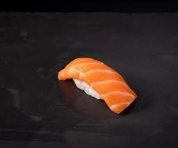 ซูชิปลาแซลมอน