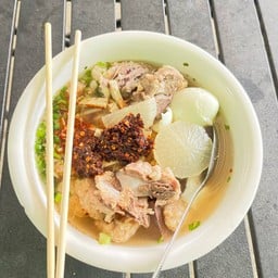 หม้อสนามจั๊บญวน ค่ายพ่อขุนผาเมือง