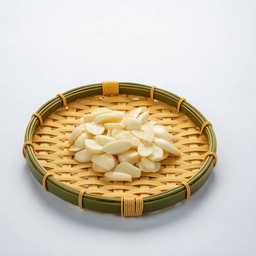 กระเทียม