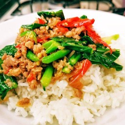 ข้าว-คะน้าหมู
