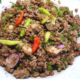 ก้อยเนื้อสุก