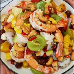 ตำผลไม้รวมกุ้งสด/กุ้งสุก
