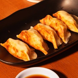 เกี๊ยวซ่า