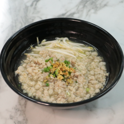 A07.ก๋วยเตี๋ยวหมูสับล้วน