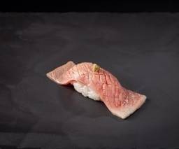 ซูชิเนื้อวากิว