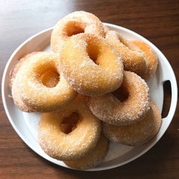 โดนัทเค้กนมสด ทอด