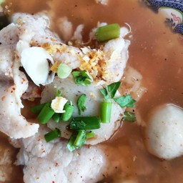 ข้าวต้มยำหมูมะนาว