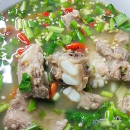 ต้มแซ่บกระดูกอ่อนหมู+เล้ง