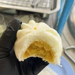 ซาลาเปาไส้ครีม 1 ชิ้น ไม่เจ