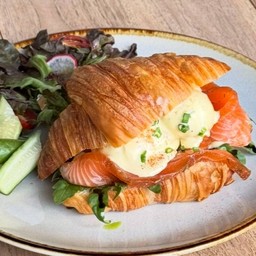 031Egg Benedict & SalmonGravlax