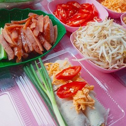 ปอเปี๊ยะสด น้ำซอสโบราณ