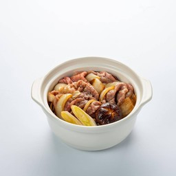 ข้าวหน้าเนื้อไทยเฟรนซ์สไตล์สุกี้ยากี้