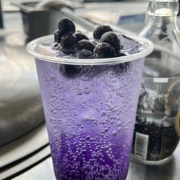 บลูเบอรี่โซดา
