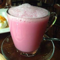 นมชมพูชักร้อน