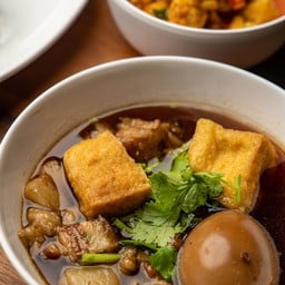ร้านขวัญข้าวแกง