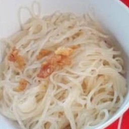 เส้นใหญ่ลวก