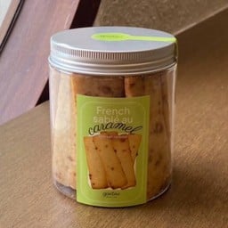 French Sablé Au Caramel