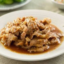 ผัดกระเทียม