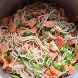 ข่าวไข่เจียวพลอย