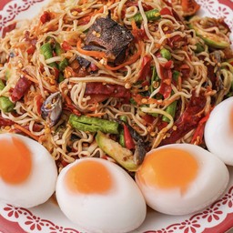 ตำมาม่า ไข่ต้ม