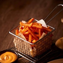 Sweet Potato Fries with Cheese Dip & Sriracha Mayonnaise