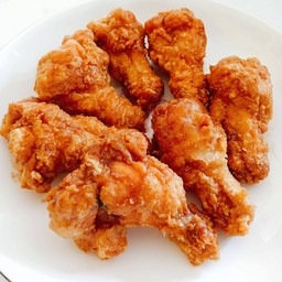 น่องไก่ทอด น้ำปลา