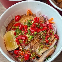 ยำนัวคอหมูย่าง