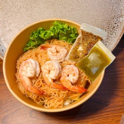 หมี่มันกุ้ง น้ำจิ้มแซ่บ (ทุกเมนูมีหอมเจียวกระเทียมเจียว)
