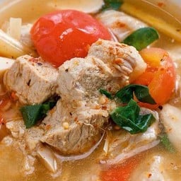 ต้มแซ่บหมู