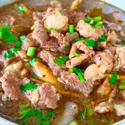 ต้มแซ่บเนื้อ