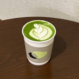 Hot Matcha Latte (มัทฉะลาเต้ร้อน)