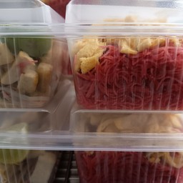 ผัดหมี่ชมพู