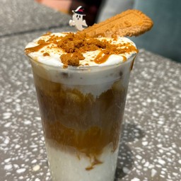 บิสคอฟลาเต้เย็น