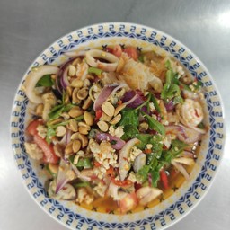 ยำวุ้นเส้นทะเล