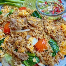 ข้าวผัดหมูซีอิ้วหวาน