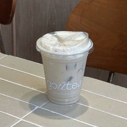 Roasted Oolong Milk And Nutty Chestnut (ชานมอู่หลงพุดดิ้งเกาลัด)