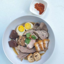 ก๋วยจั๊บน้ำข้น