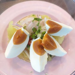 ยำผักกาด+ไข่เค็ม